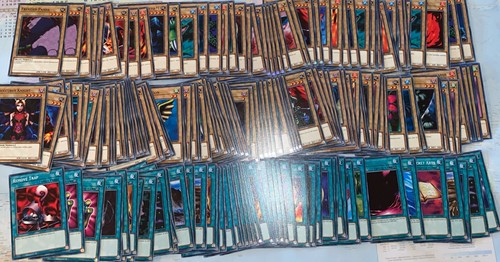 Yugioh 185 cards legend - yugioh!,
